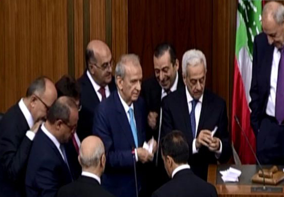 انتخاب رئیس جمهور لبنان به دور دوم کشید