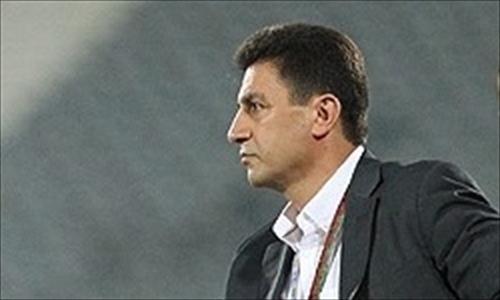 قلعه&zwnj;نویی: برای ملوان دعا می&zwnj;کنم که به لیگ برتر بیاید