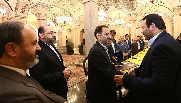 مدیرکل ارزیابی و رسیدگی به شکایات، سرپرست مرکز امور نمایندگان ادوار و رییس کمیته پدافند غیرعامل مجلس