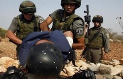بازداشت خانواده شهید فلسطینی توسط صهیونیست‌ها