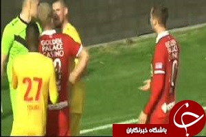 درگیری دروازه بان با توپ جمع کن + فیلم