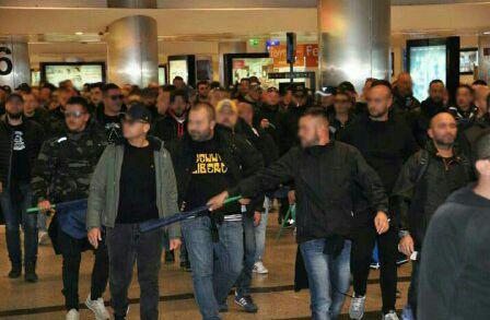 بشیکتاش 1 ناپولی 1/تقسیم امتیازات در شب آشوب استانبول