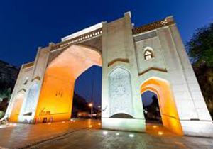 سال آینده 5 هزار جوان مسلمان به شیراز سفر می کنند