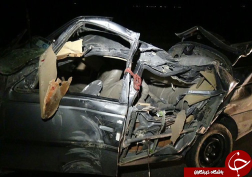 برخورد خودرو با تیر برق حادثه آفرید