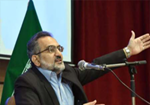 13 آبان تجلی عزت خواهی ملت ایران است