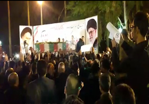 استقبال از شهید مدافع حرم محمد کیهانی در فرودگاه اهواز + فیلم