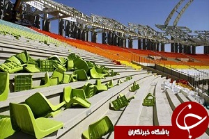 انتقاد مردم اصفهان از روند ساخت و افتتاح ورزشگاه نقش جهان + فیلم