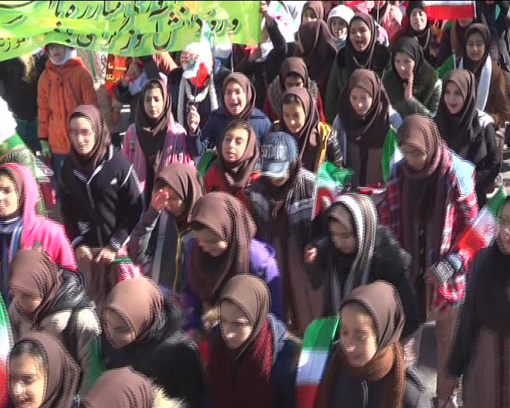 راهپیمایی یوم الله 13 آبان در شهرستان نیر برگزار شد + عکس