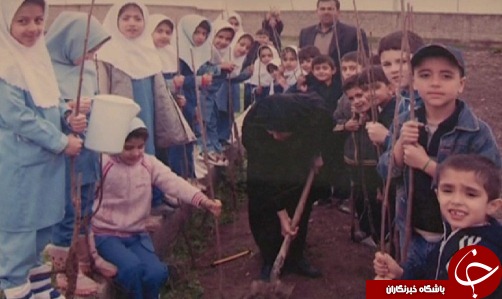علم و عمل؛ حکایت مدرسه ای با طعم خرمالو که در آن دانش آموزان در کنار علم، عمل را هم می آموزند.