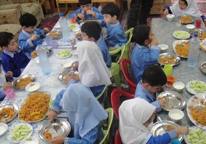 توزیع هزار و 400 بسته غذایی در شیراز