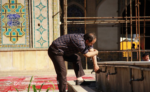 اقامه نماز جمعه در مسجد امام خمینی سمنان + تصاویر