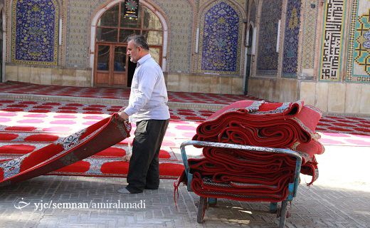 اقامه نماز جمعه در مسجد امام خمینی سمنان + تصاویر