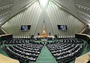محکومان فساد مالی نباید در پستهای مدیریتی حساس مشغول شوند/ هیچ فرد سابقهداری در پستهای کلیدی به کارگیری نشده است محکومان فساد مالی نباید در پستهای مدیریتی حساس مشغول شوند/ هیچ فرد سابقهداری در پستهای کلیدی به کارگیری نشده است