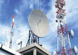 یکی از اشتباهات راهبردی شهرداری تهران مجوز نصب دکل‌های مخابراتی است