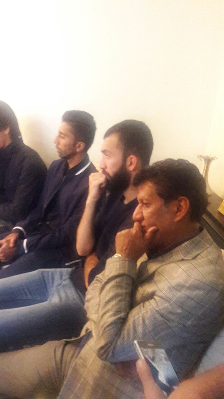 تصاویر حضور بازیکنان استقلال در خانه مرحوم پورحیدری