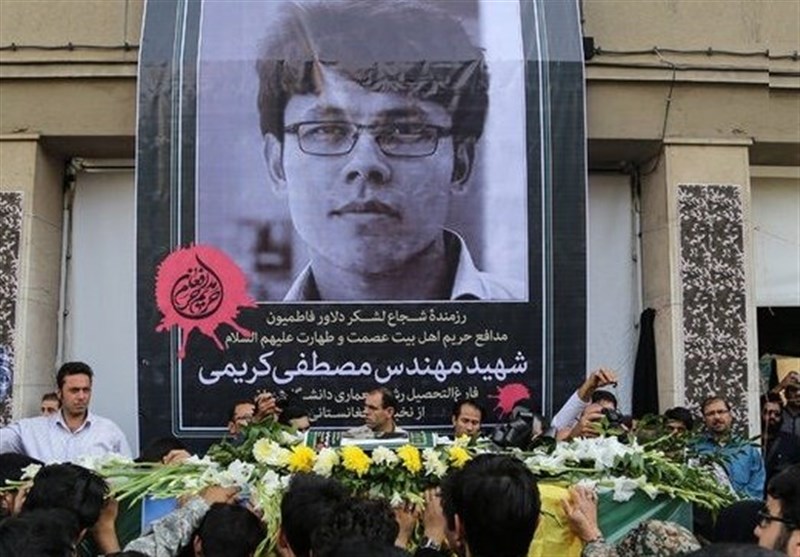 ابلاغ پیام رهبر معظم انقلاب به خانواده دانشجوی شهید فاطمیون