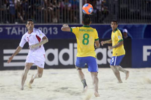 فیلم خلاصه فوتبال ساحلی برزیل 6-2 ایران (قهرمانی برزیل)