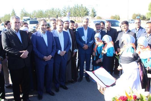 بازدید وزیر بهداشت ازبیمارستانهای رشتخوار وخواف