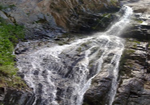 تلخچار روستایی با آبشار زیبا