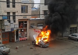 لحظه آتش گرفتن پژو پارس! + فیلم