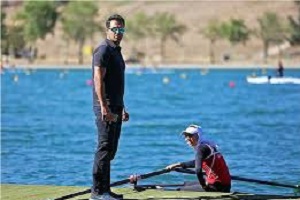 فرزام: باید شرایط دو کشور را برای تمرینات تیم روئینگ بسنجم