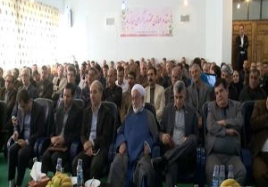 نشست هم اندیشی مسئولان بانکها با فعالان اقتصادی در مهاباد