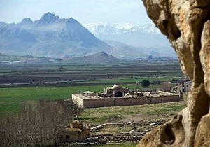آغاز اجرای کریدور گردشگری بیستون به تاق‌بستان