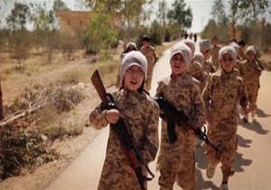 افشاگری کودکان عراقی از مدارس داعش؛ از ساخت بمب تا بریدن سر