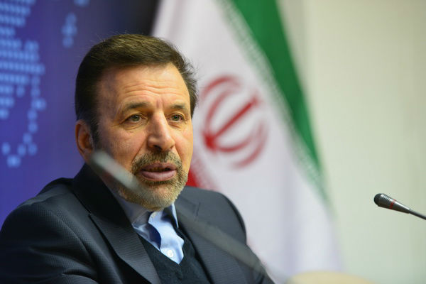 دولت با تمام توان از صادرات کالاهای غیر نفتی حمایت می کند