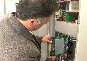 نصب دستگاه کمک ناوبری در فرودگاه شاهرود