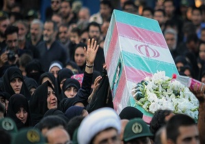 ورود پیکر مطهر شهدای حادثه تروریستی کرکوک به کشور ورود پیکر مطهر شهدای حادثه تروریستی کرکوک به کشور