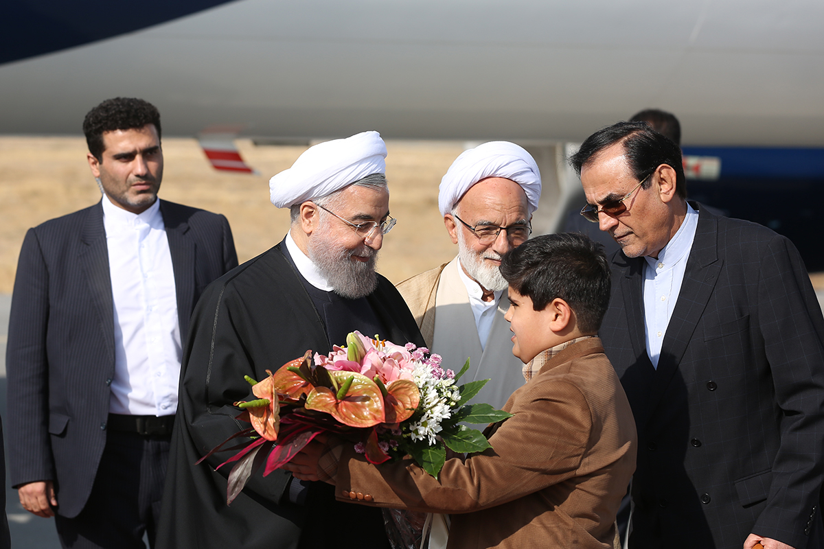 روحانی وارد اراک شد