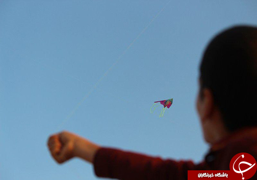 جشنواره بادبادک ها و پرواز پاراگلایدرها در نورآباد ممسنی+ تصاویر