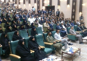 کاهش یک سومی افراد بی‌سواد در کشور