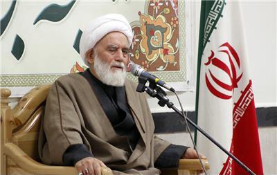 دانشگاه&zwnj;ها افراد متخصص تربیت &zwnj;کنند