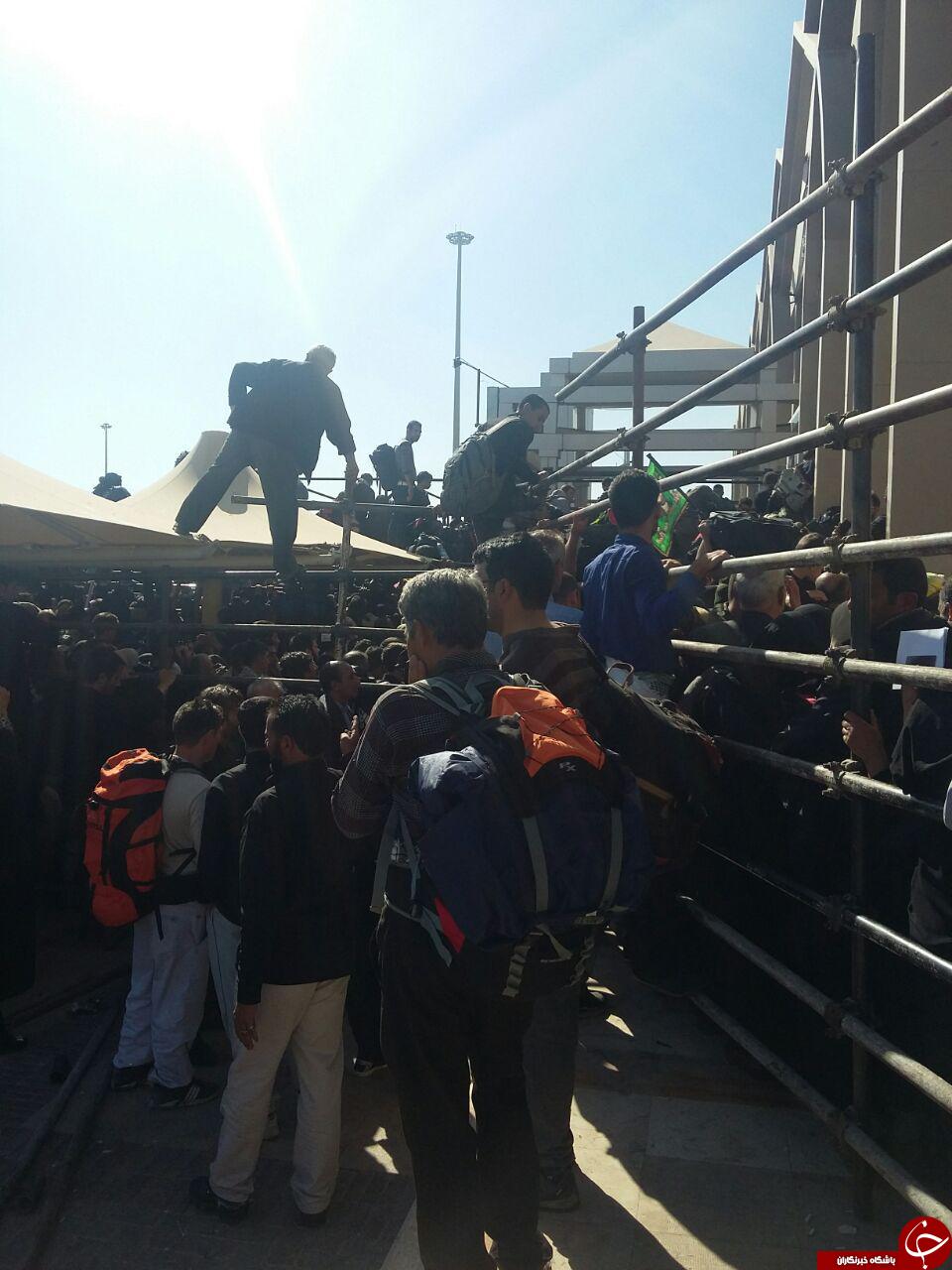 اوج ازدحام در مرز مهران + تصاویر