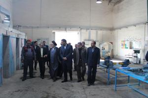 بازدید حجت الاسلام عبادی از کارگاه های حرفه آموزی زندان بیرجند