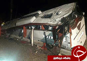 وضعیت 2 مصدوم حادثه اتوبوس در اقلید مناسب نیست