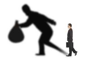 رنگ و بوی تازه بازار پزشکان قلابی/ بیماران ناامید MS هدف سودجویان