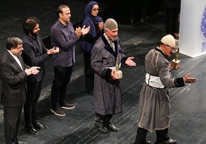 حراجِ سُرنای ۲۰۰ ساله؛ شُگرعلی سازش را می‌فروشد