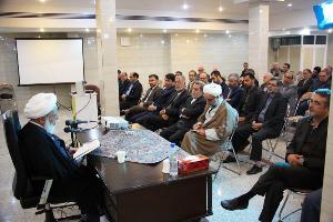 جلسه تفسیر هفتگی آیت‌الله ناصری امام جمعه یزد به میزبانی کتابخانه دکتر جوادی
