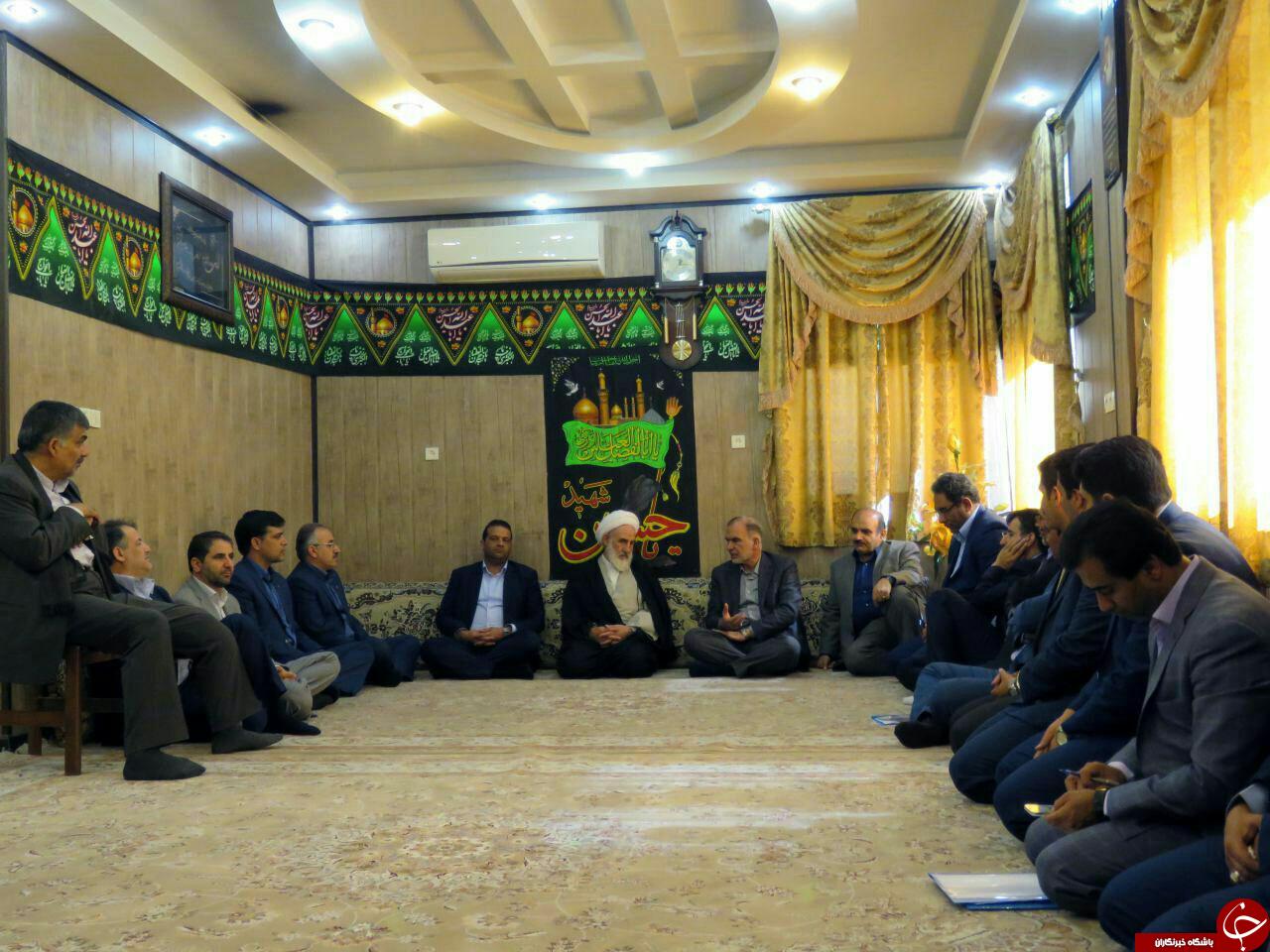 دیدار معاون امور تعاون وزارت تعاون کار و رفاه با نماینده ولی فقیه +تصاویر