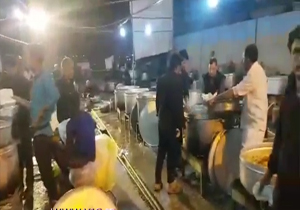 پذیرایی از زائران در صحن حضرت زهرا (س) نجف اشرف + فیلم