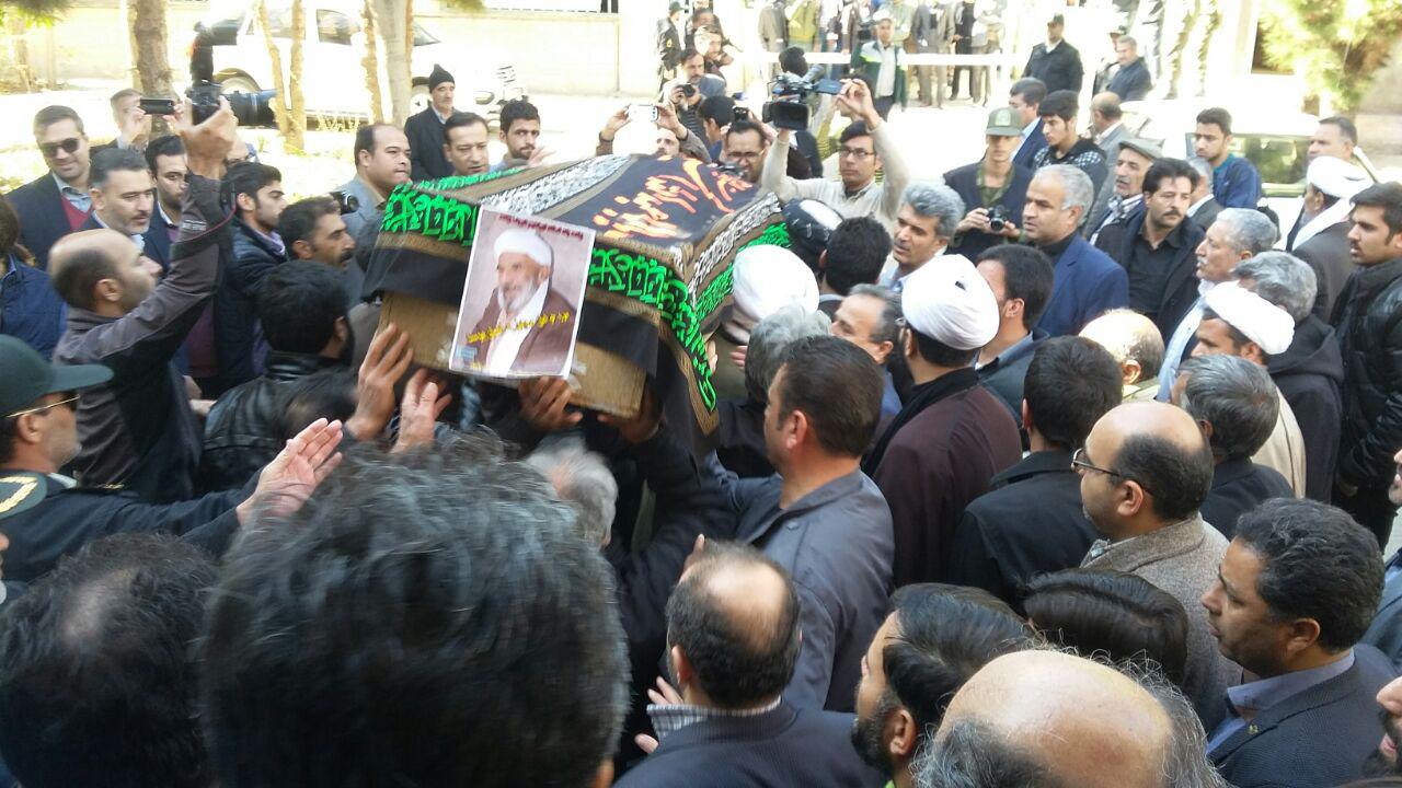 مراسم تشییع سرو خرامان موسیقی مقامی خراسان در باخرز برگزار شد
