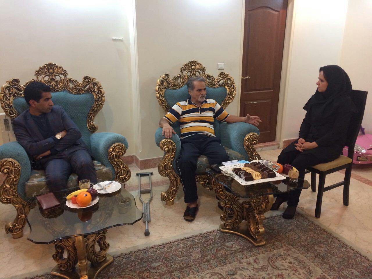 شهریاری و کامرانی فر از داور پیشکسوت فوتبال عیادت کردند