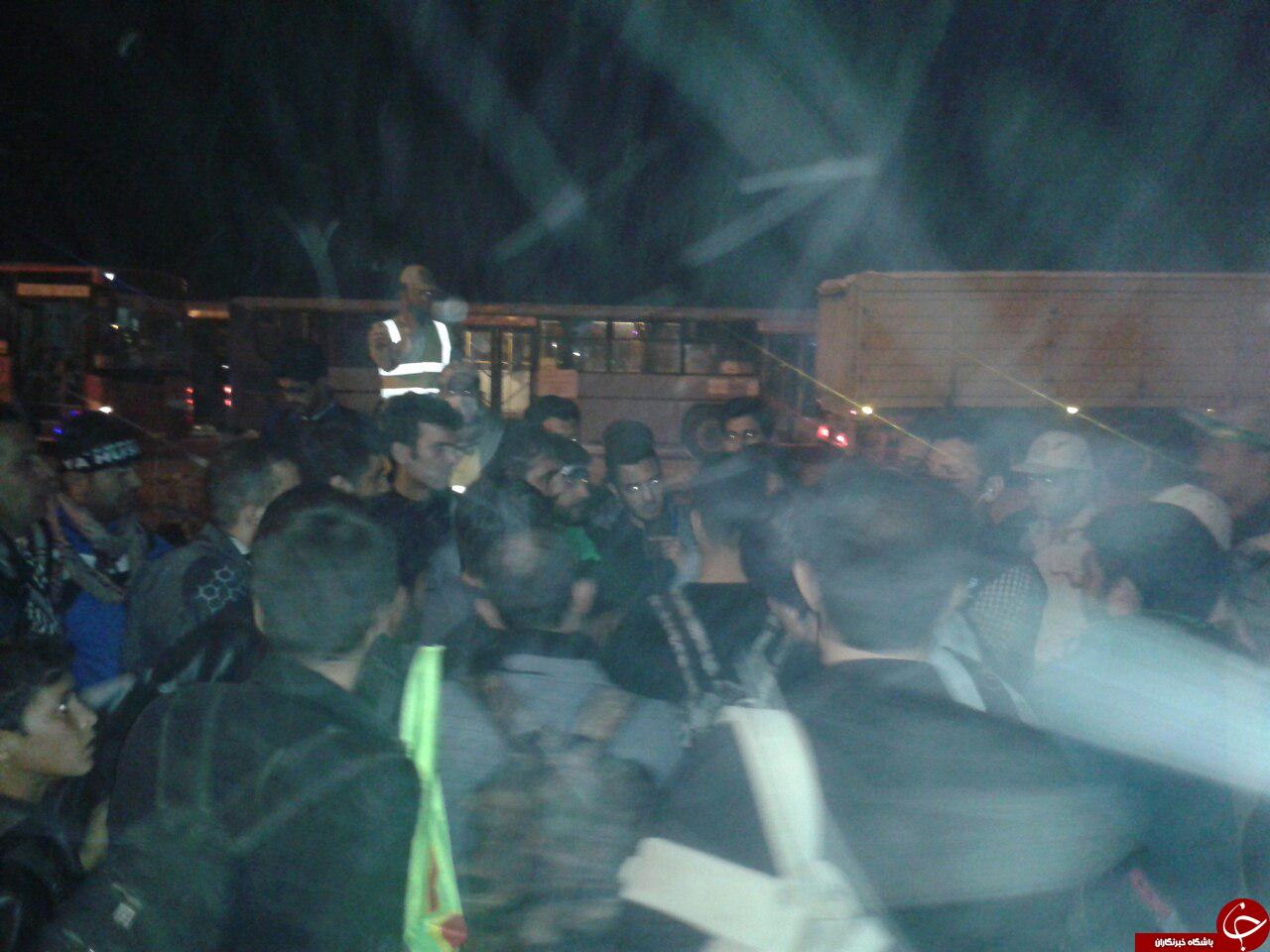 بازگشت 200 زایر بدون مدارک به کشور+ تصاویر