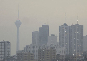 استمرار هوای تهران روی خط قرمز / هوای ناسالم پاییزی پایتخت نشينان به دوازدهمین روز رسید