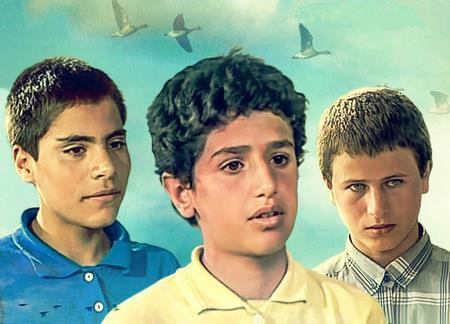 &laquo;بچه&zwnj;های مدرسه همت&raquo; به شبکه امید آمدند