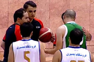 خلاصه بسکتبال شهرداری کاشان 55-65 دانشگاه آزاد+فیلم