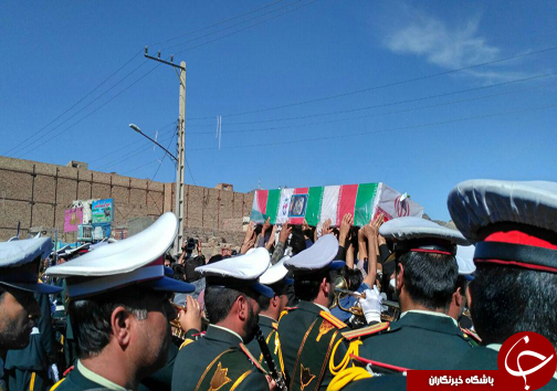 وداع همسنگران رسانه ای با پیکر شهید خبرنگار مدافع حرم + تصاویر